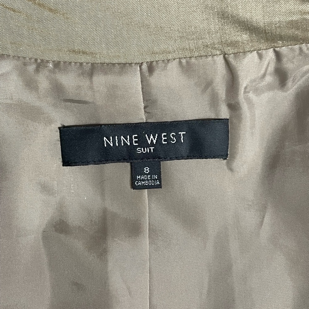 Nine West Tan Trench Coat Lightweight Suit Jacket, Short Sleeve, Size 8 - Picture 2 of 13